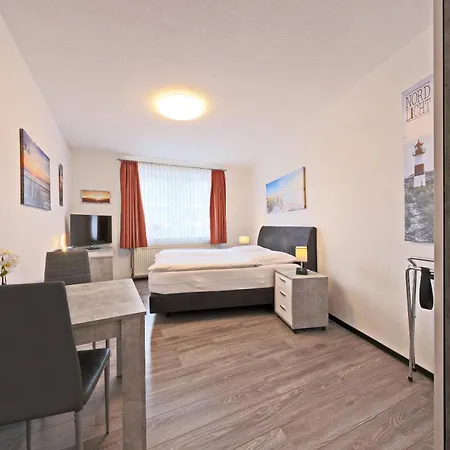 Huelsmann Garni Szálloda Stadland